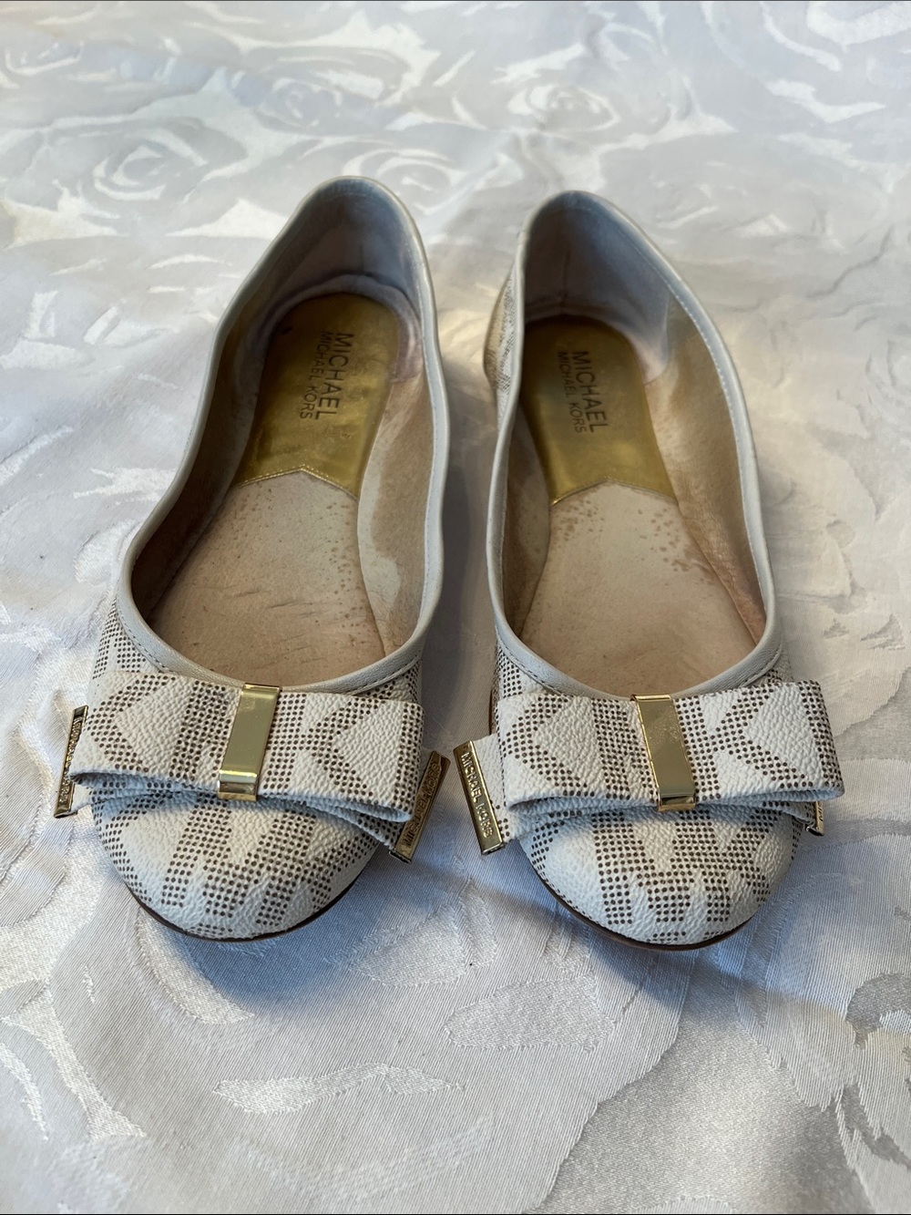 Michael Kors Beige Logo Bow Ballet Flats